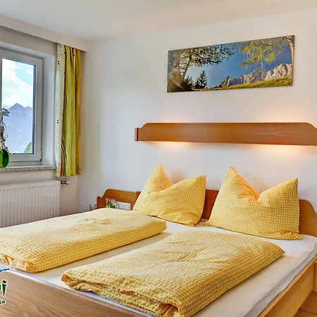 Kramlhof - By Mynests B&B