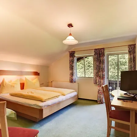 B&B Kramlhof - By Mynests 람자우 암 다흐스타인